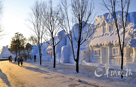 自然賜于雪的無垠，藝術(shù)給予雪的靈魂，人類創(chuàng)造雪的財富 王遠(yuǎn)昌攝