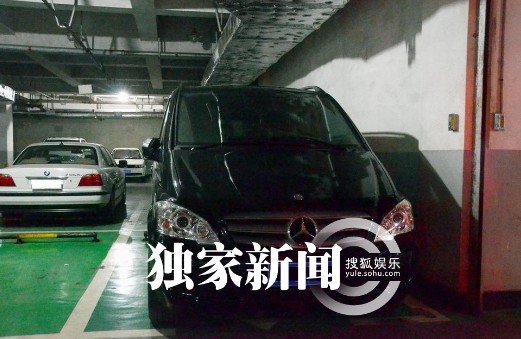 董潔新購置的奔馳車。