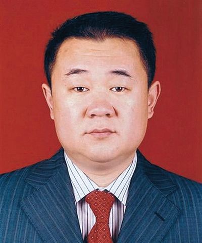 慶安縣委常委、副縣長董國生