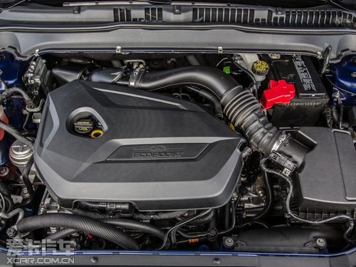 　　福特第二代Fusion搭載的1.6L Ecoboost發(fā)動機