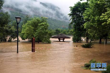 重慶巫溪遭暴雨洪水襲擊