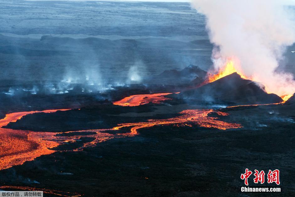 冰島巴達(dá)本加火山爆發(fā)