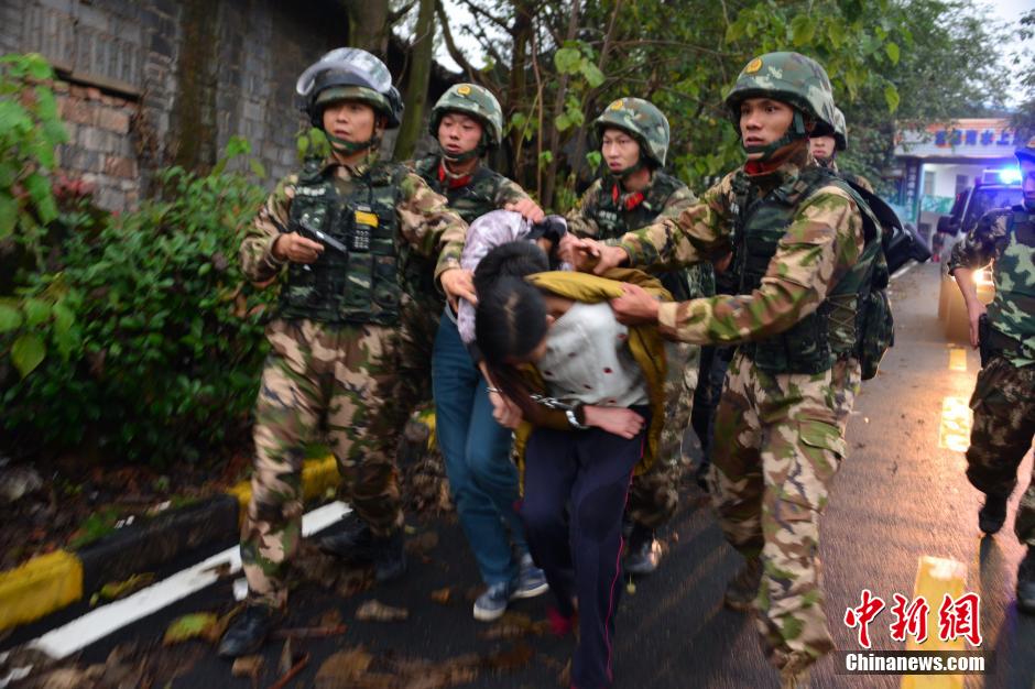 江西武警抓獲在逃“上饒槍擊案”嫌犯 主犯被擊斃