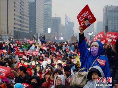 11月26日，韓國爆發(fā)“親信干政”事件后第五輪大規(guī)模集會。