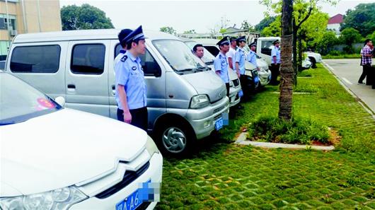 男子偷10輛車每次逃跑都出事 或進死胡同或翻溝里