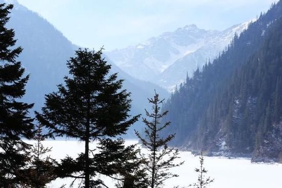 國內(nèi)適合冬游的目的地 陽光雪景各取所需