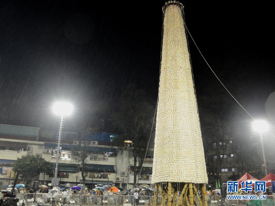 香港長洲太平清醮“搶包山”大賽因雷暴警告取消